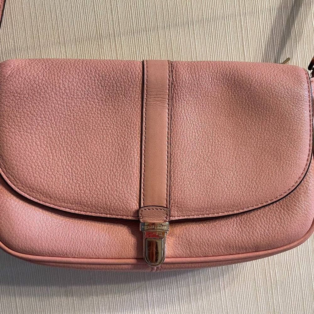 Michael Kors Small Pebbled Leather Crossbody Bag - Light Pink!